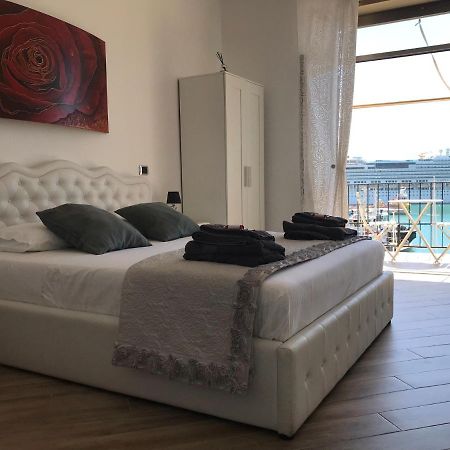 B&B Il Veliero Чивитавекия Екстериор снимка