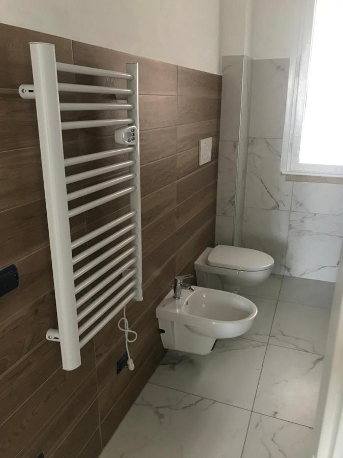 B&B Il Veliero Чивитавекия Екстериор снимка